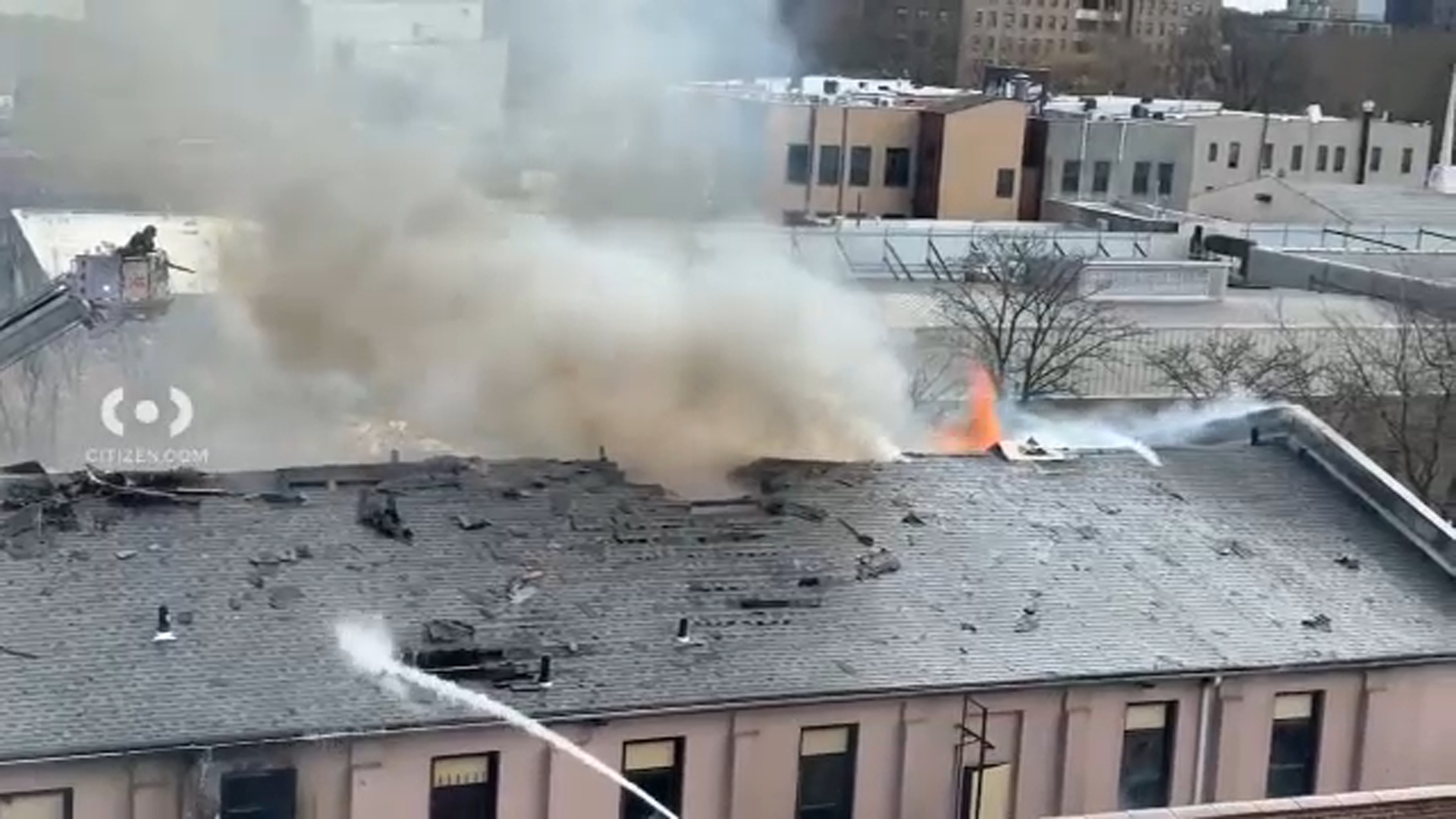 5 people hurt during Easter mass fire at church in Brooklyn