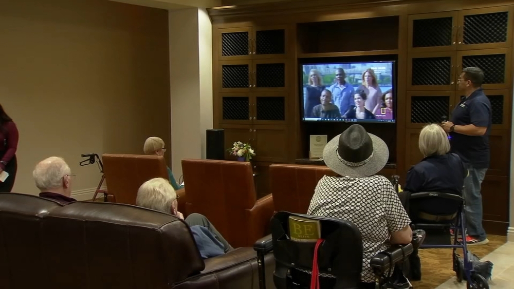 Fresno Unified students help senior citizens with cyber security