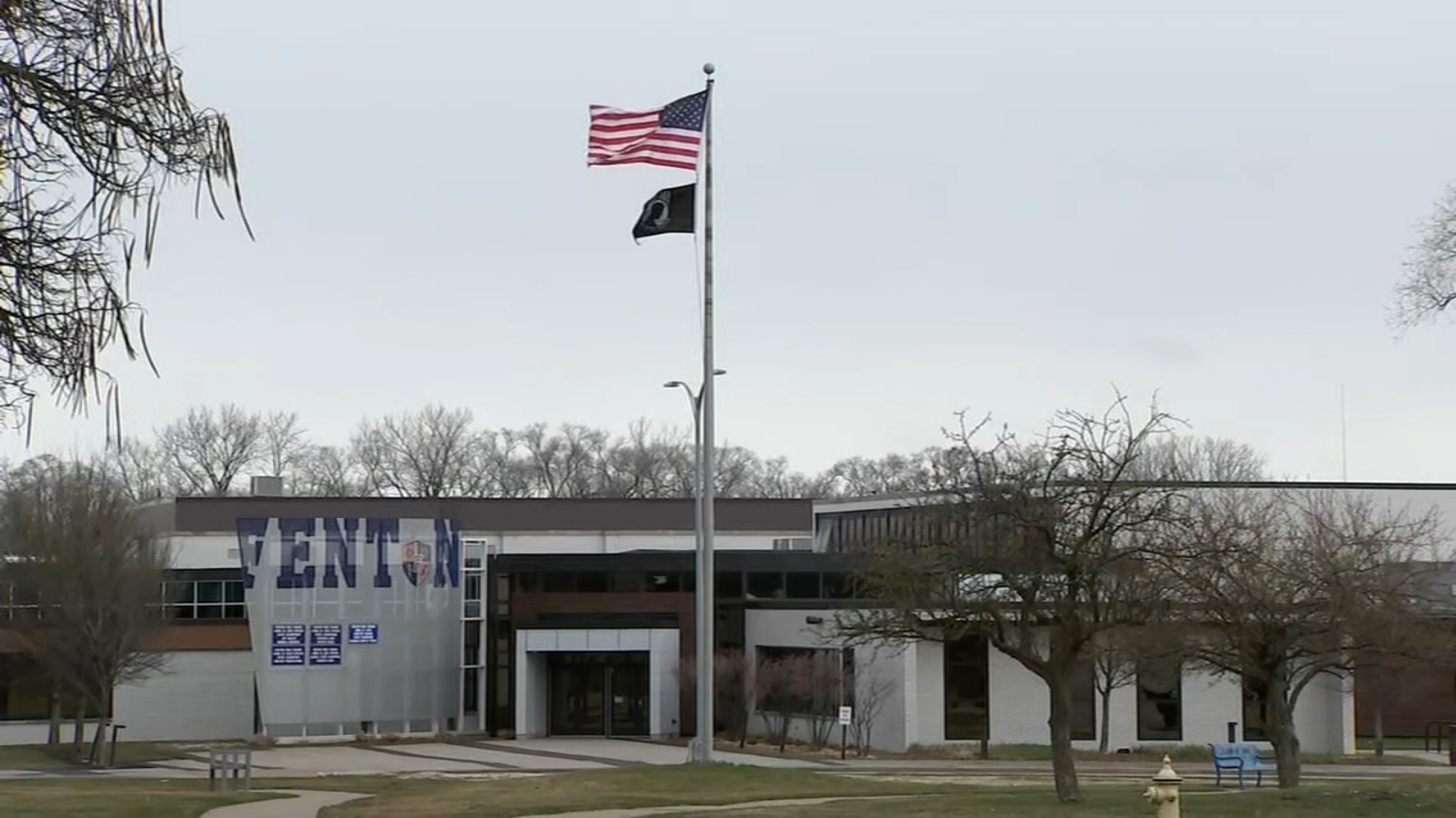 Fenton High School in Bensenville has elearning day after threats made
