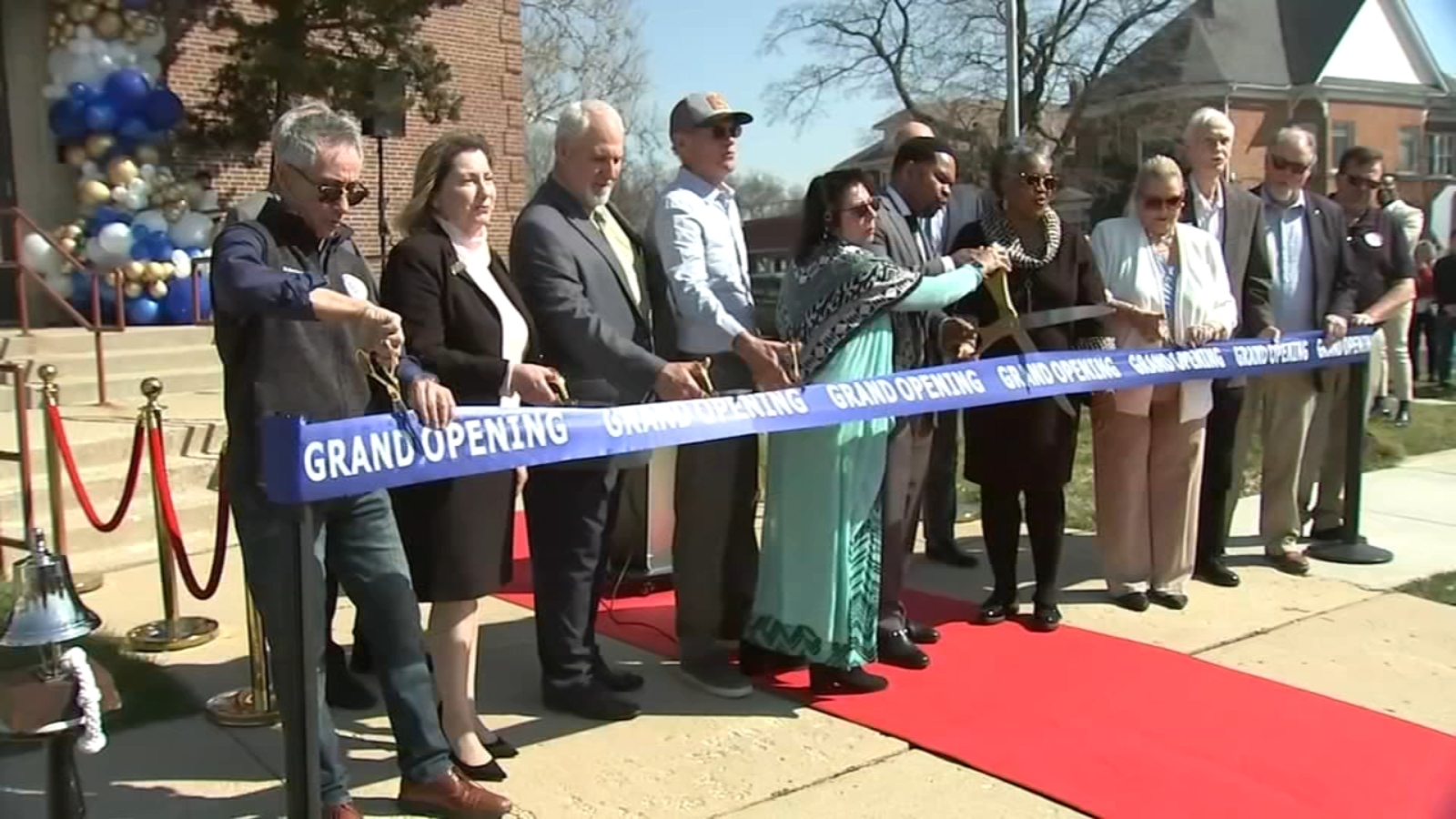 Aurora 1449 Senior Estates affordable housing for seniors applications close after only 3 days due to overwhelming response - ABC7 Chicago