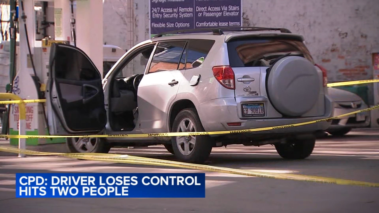 Driver in custody after striking 2 pedestrians in River North: CPD