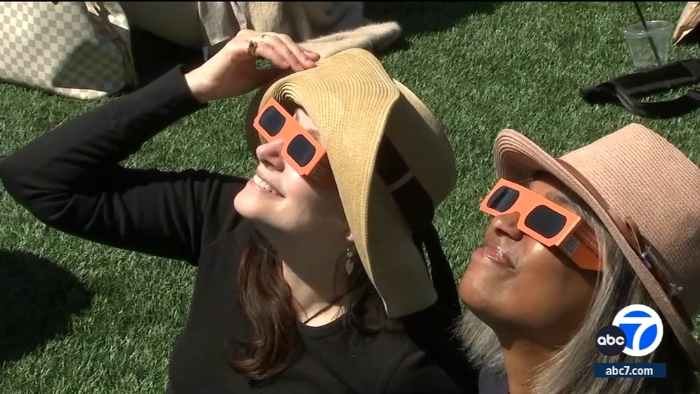 Caltech hosts solar eclipse watch party