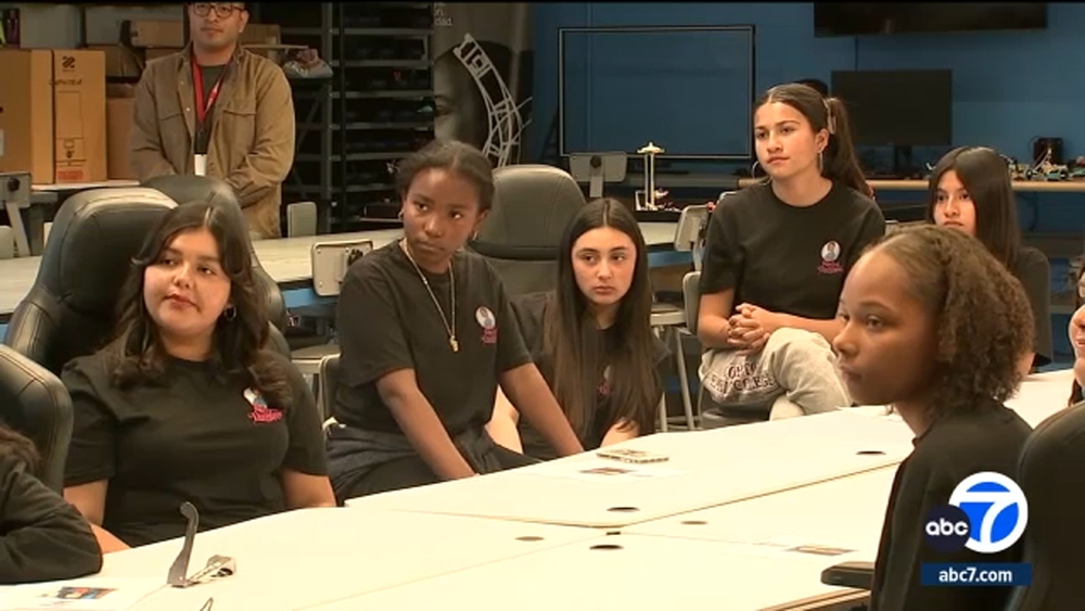 Nonprofit supporting girls through mentorship launches Compton program