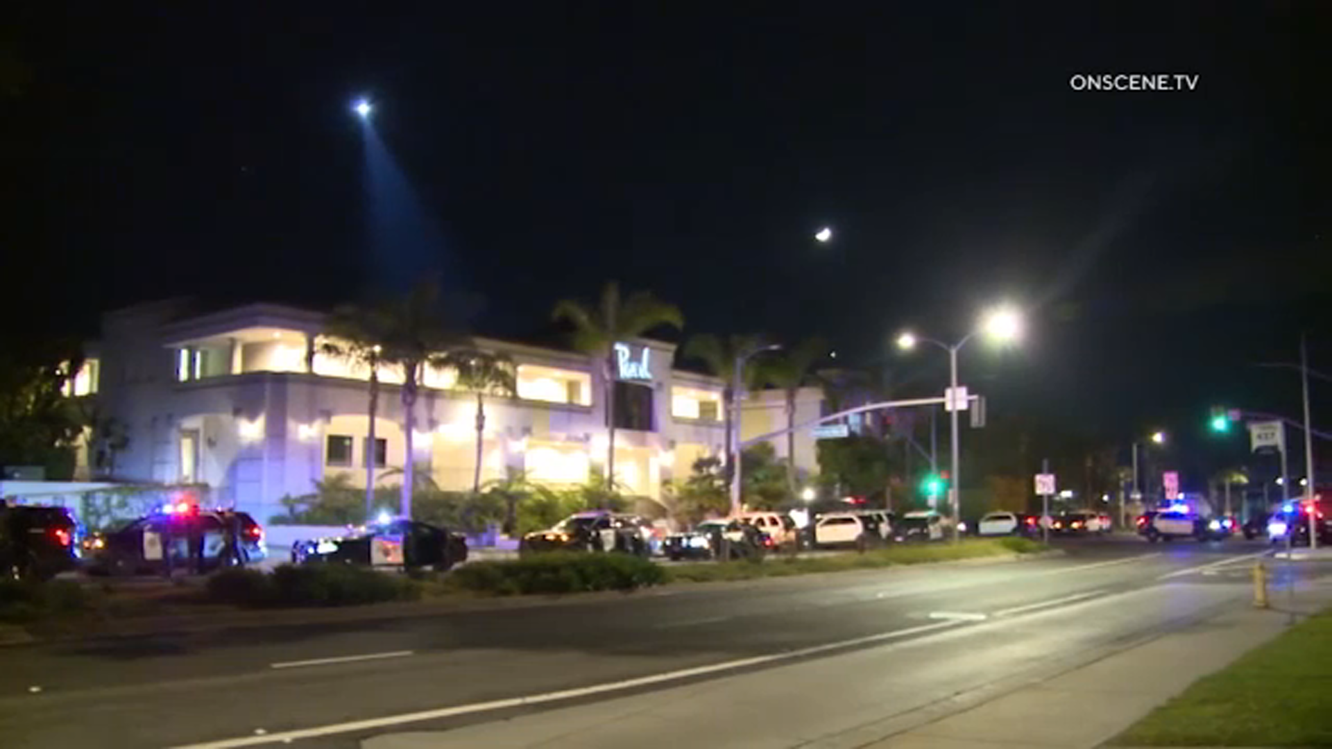 Sospechoso dispara varias veces desde terraza en Marina del Rey