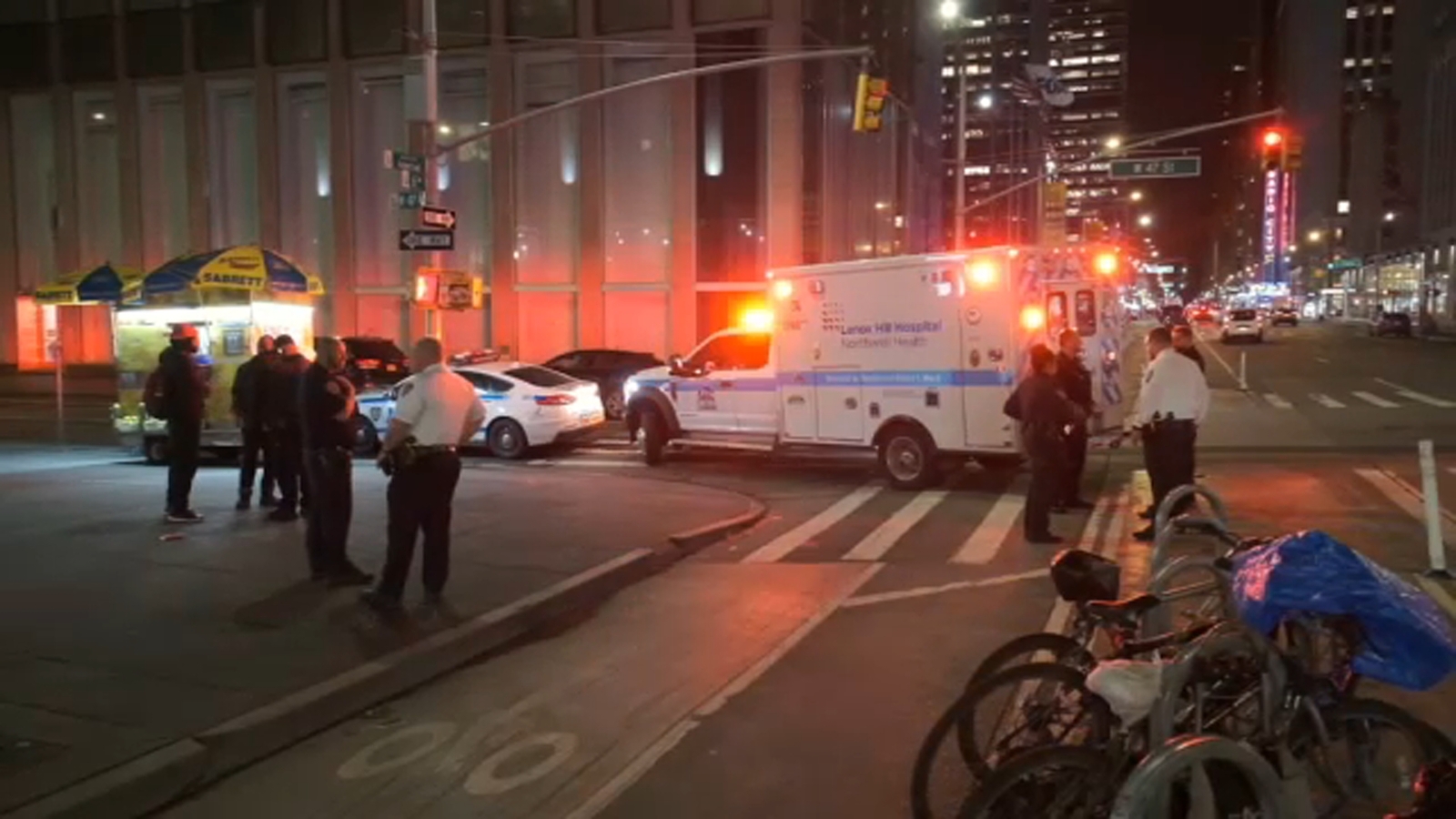 NYC subway slashing: Man slashed in face at Rockefeller Center station ...