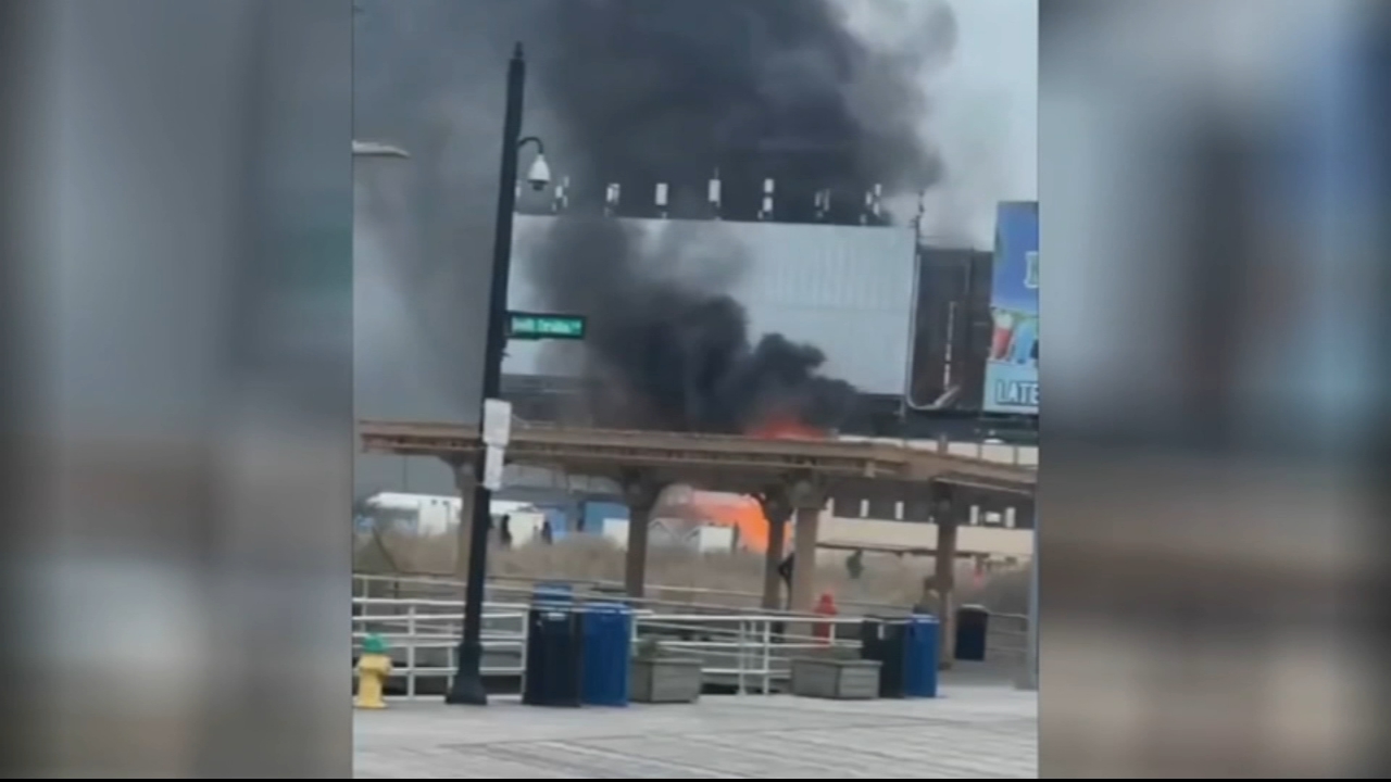 Man killed in fire that damaged part of Atlantic City, New Jersey boardwalk