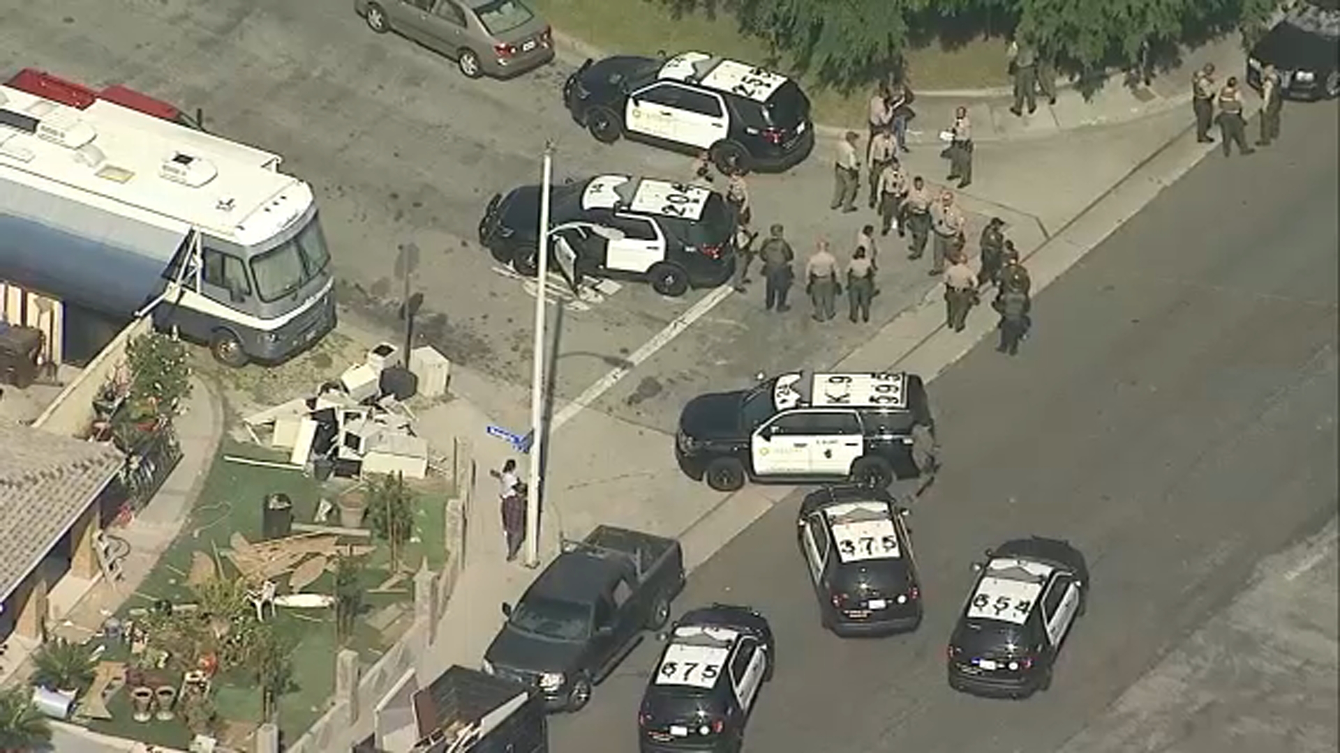 Agente trasladado al hospital tras tiroteo en área de West Covina