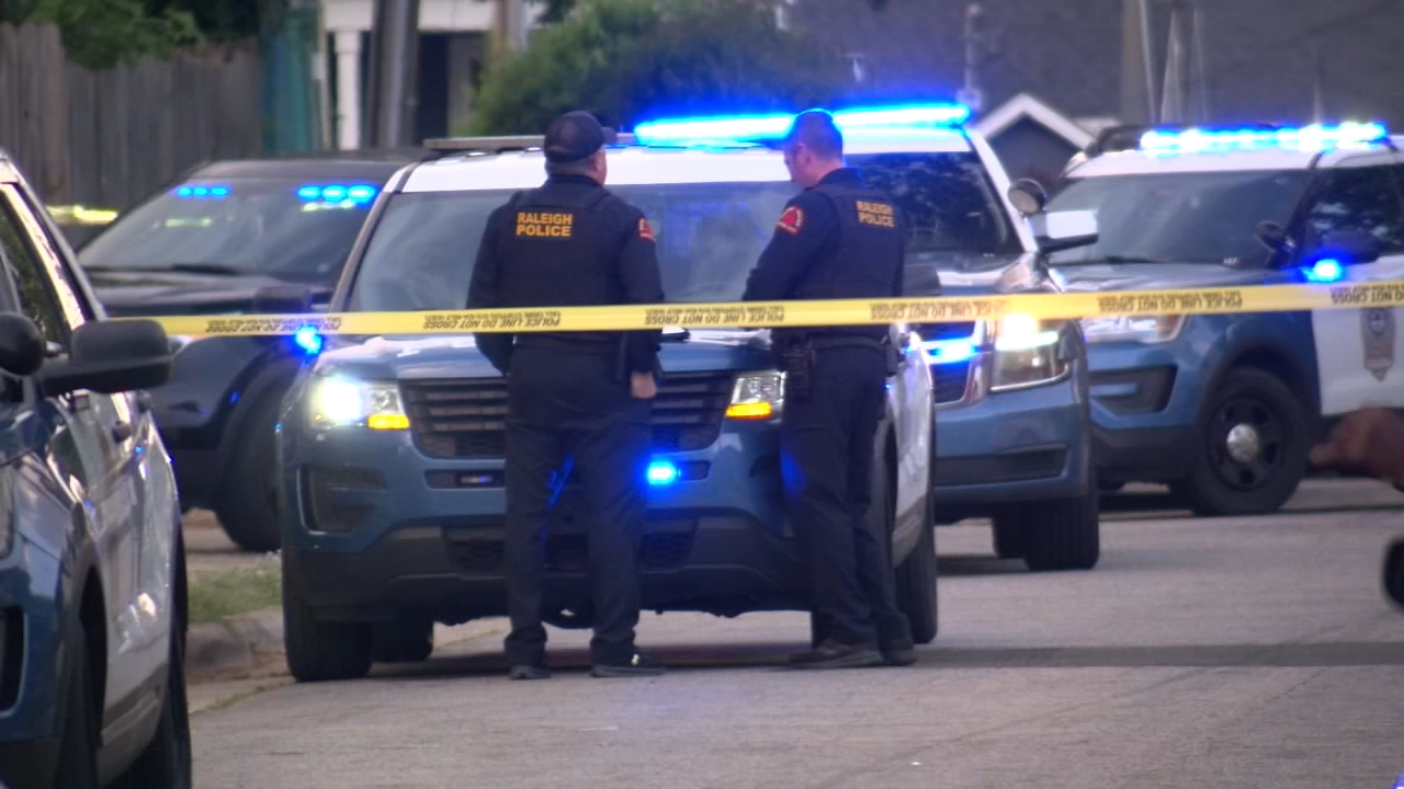 2 people injured in Raleigh shooting