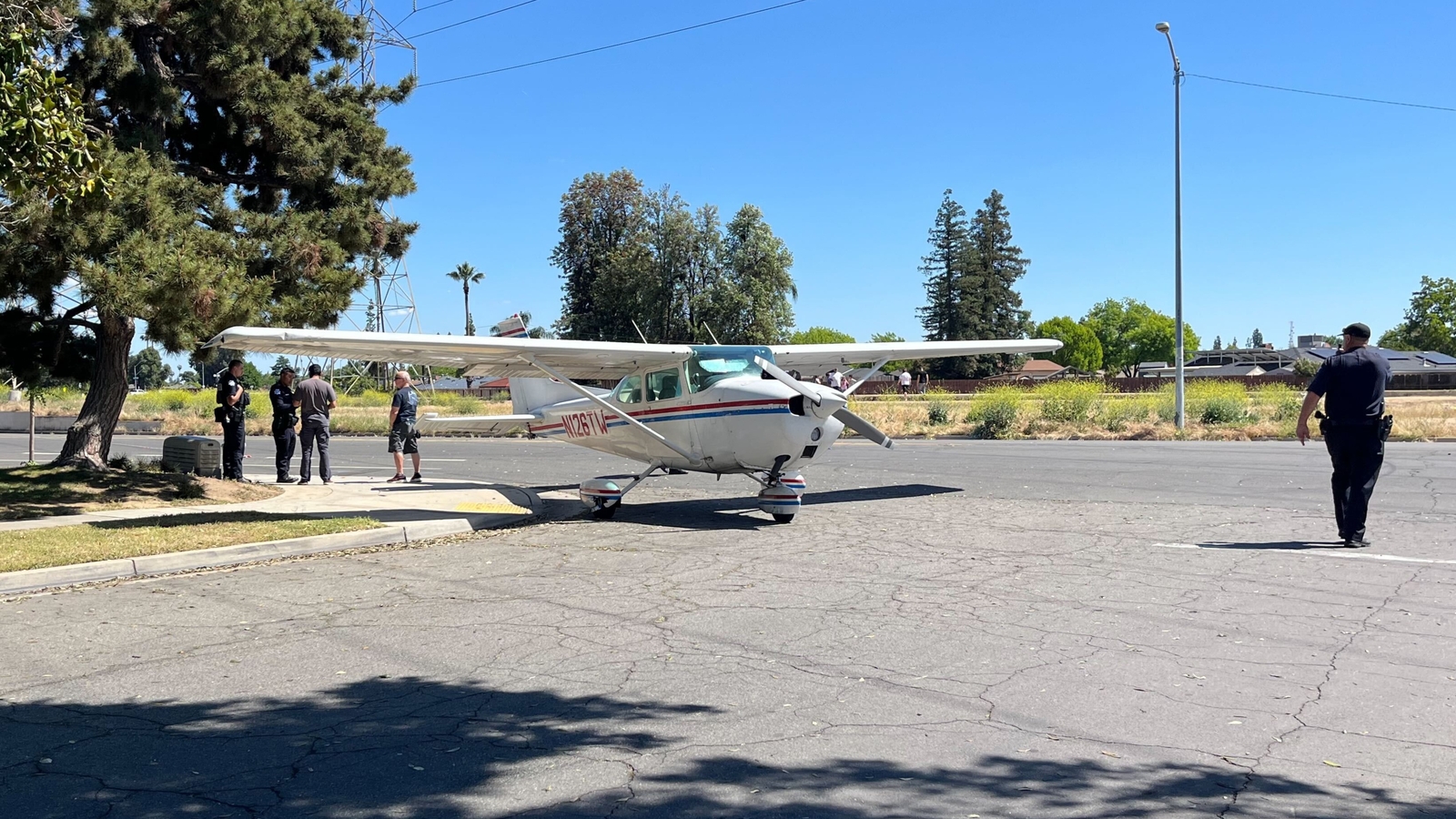 Plane carrying banner lands on northwest Fresno street, no injuries reported