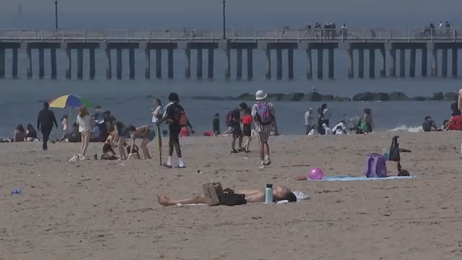 Beach season kicks off at Coney Island ahead of Memorial Day weekend