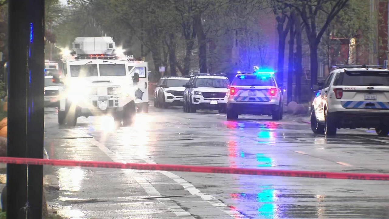 SWAT respond to barricade situation; woman shot on South Side: CPD
