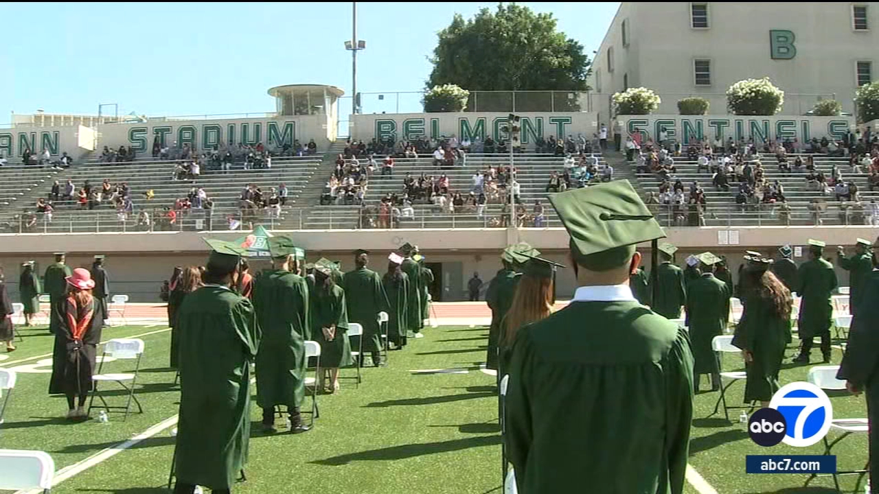 Watch out for cap-and-gown scam, experts say