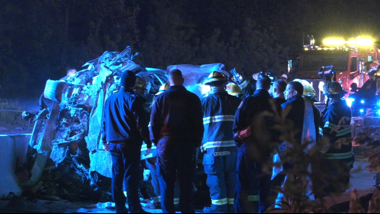 State Police investigating crash on I-76 westbound in Philadelphia