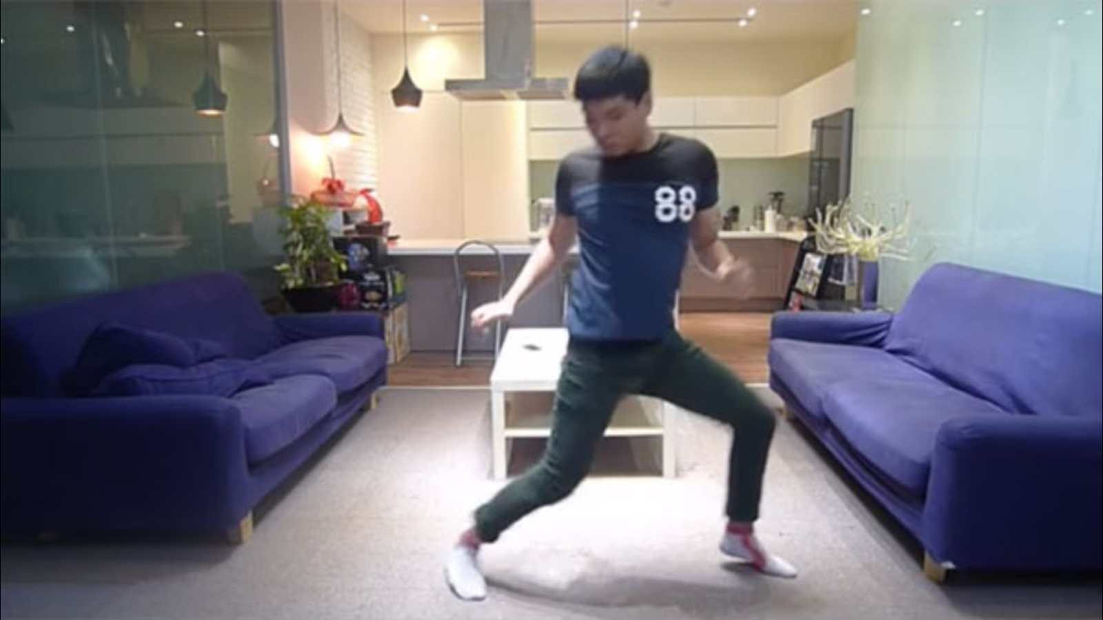 How to put your pants on using no hands, with style ABC7 Chicago