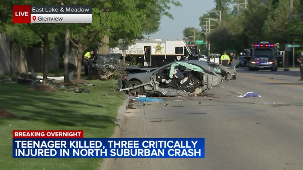 Teen killed, ID'd; 3 injured in north suburban crash: fire officials