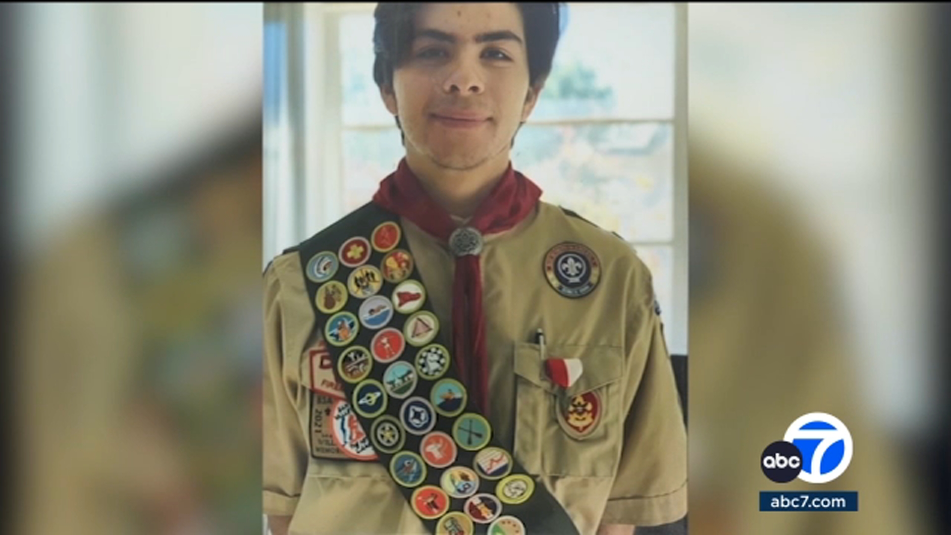 Deadly crash victims ID'd as current, former students of SoCal school