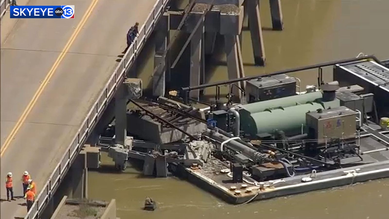 Pelican Island bridge reopens for evacuationonly after barge slams into span causing oil spill  KTRKTV Pelican Island bridge reopens for evacuationonly after barge slams into span causing oil spill  KTRKTV