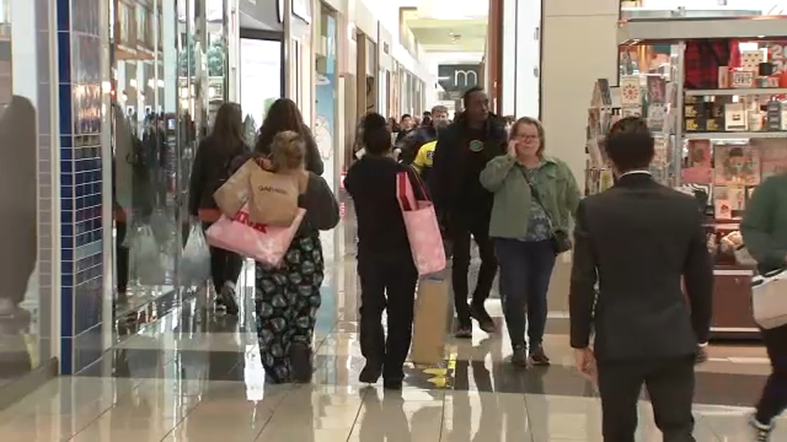 Alo Yoga, Dry Goods among new stores coming to Cherry Hill Mall in New