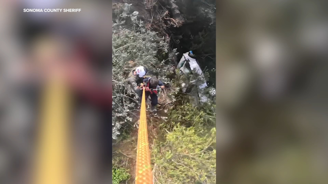 Crew airlifts car wreck victim from California cliffside: VIDEO