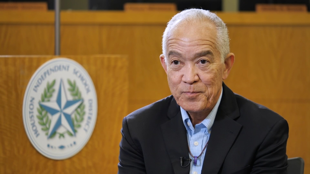 HISD superintendent sits down with 13 Investigates for one-on-one