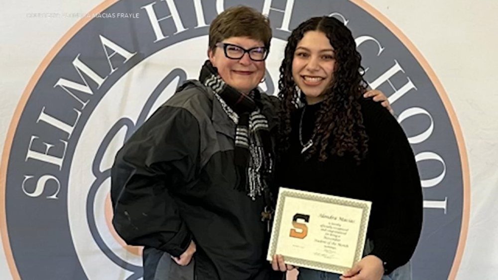 Selma student didn't know English in 2022, now top 25 of her class