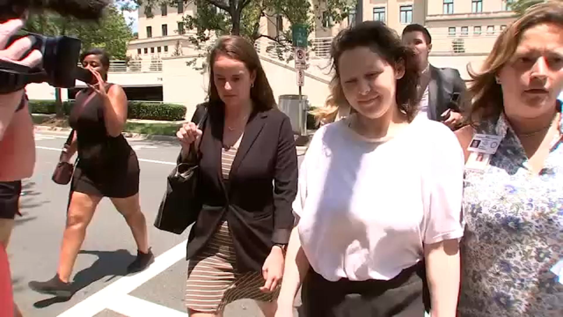 Mother of missing NC girl released from jail