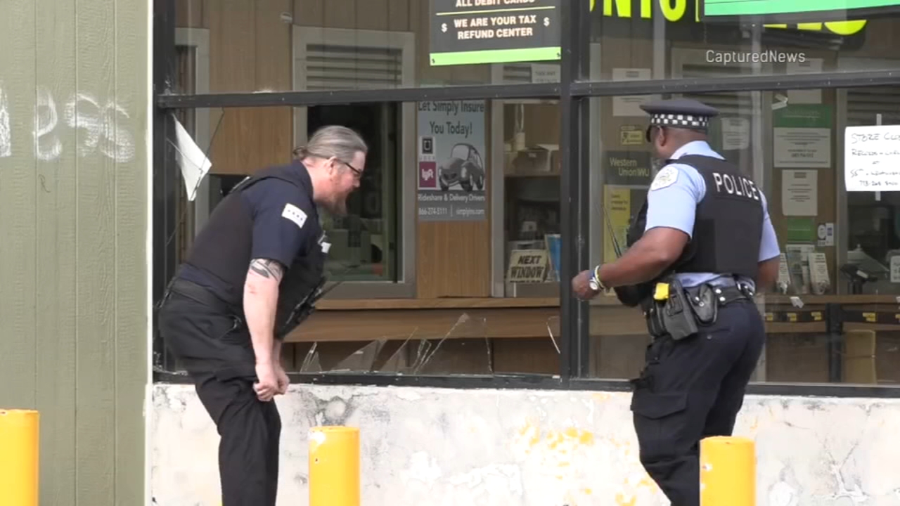 South Side currency exchange burglarized, Chicago police say