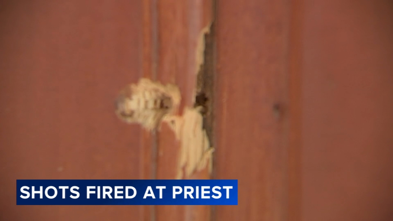 Chicago priest grazed while confronting suspected thieves on West Side