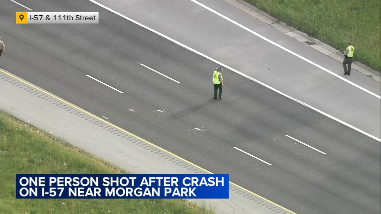 
1 shot after crash on I-57 on South Side