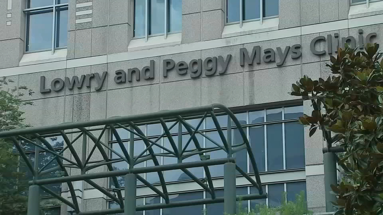 X-ray technician at MD Anderson clinic accused of indecent assault