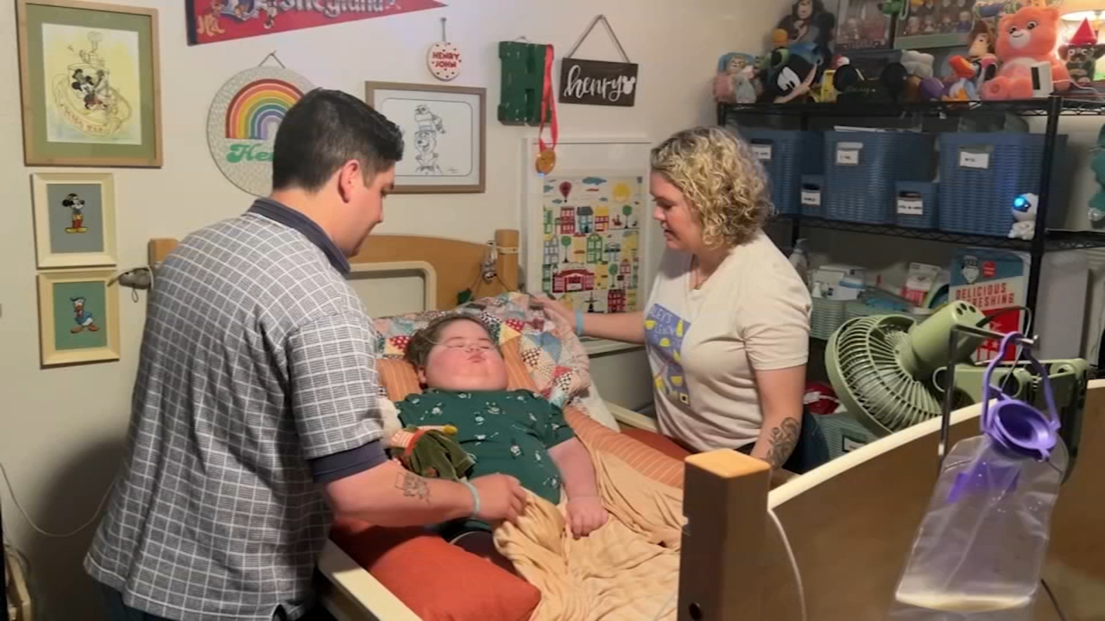 $10,000 raised at Henry's Lemonade Stand fundraiser in Fresno's Tower District