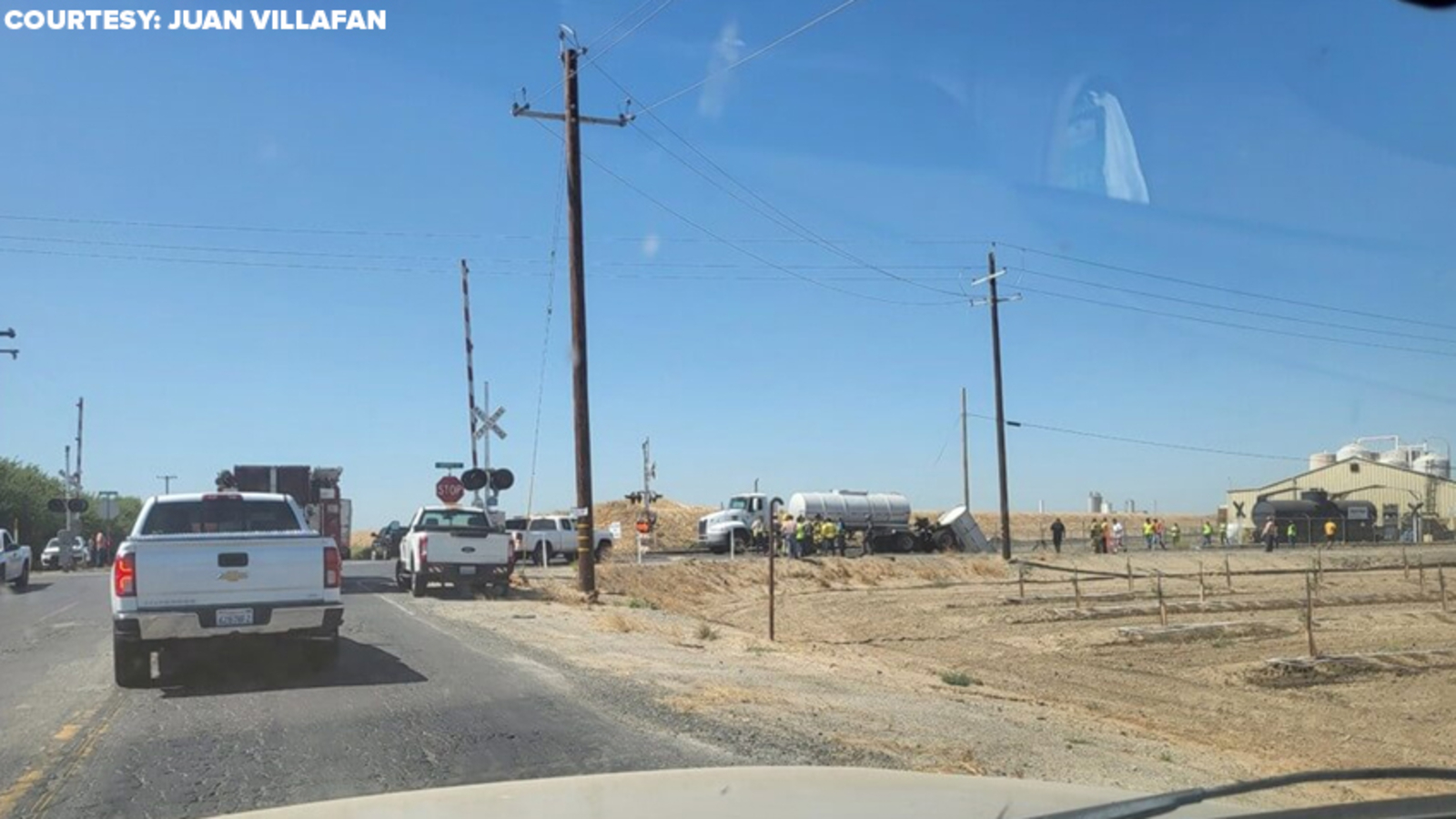Large sinkhole opens near reported sewer line failure in Madera, residents asked to limit water use