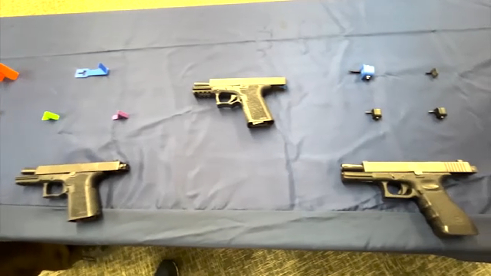 Man accused of trafficking guns, gun parts from prison to extremists