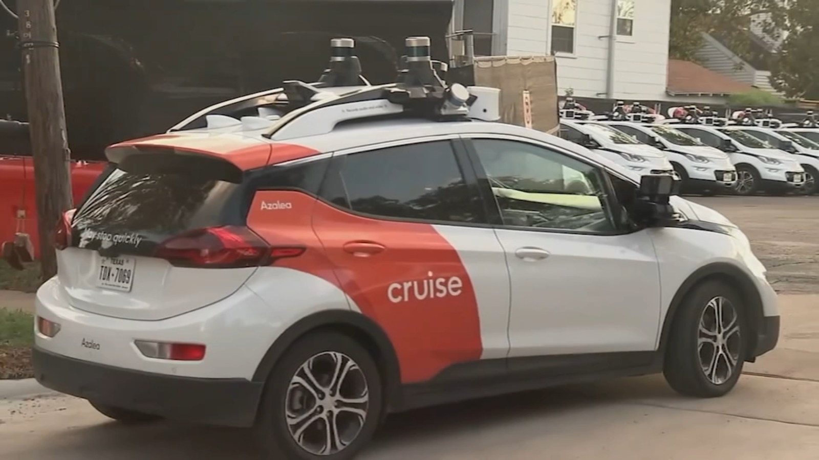 Driverless cars in Houston: Cruise slowly resuming self-driving ...