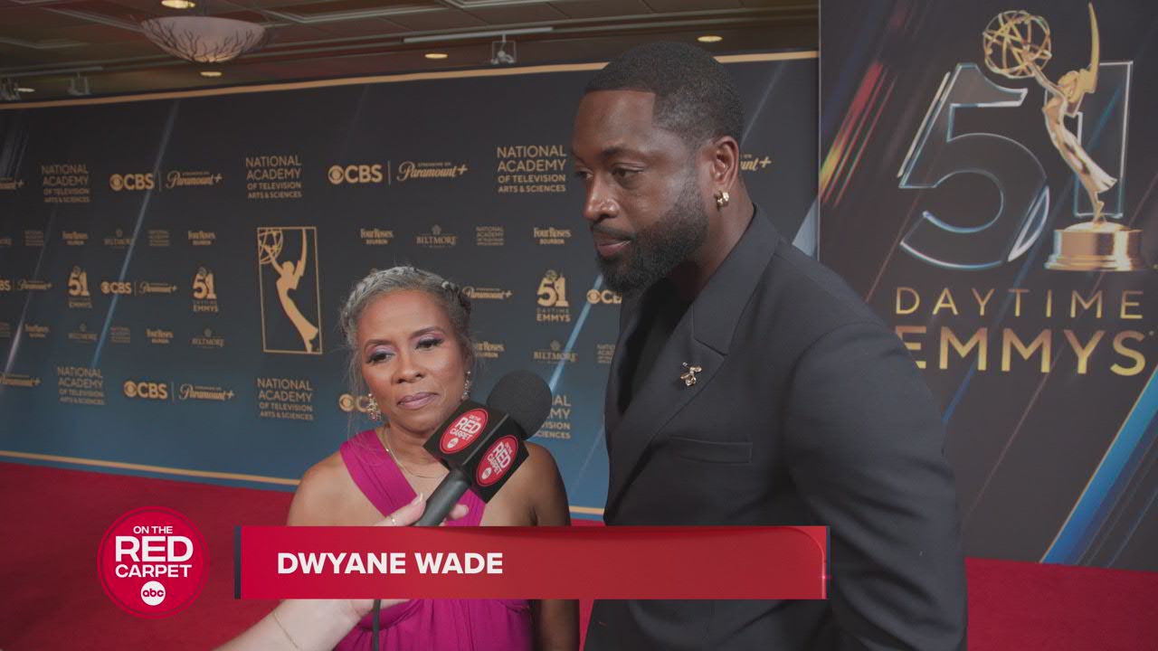 Dwyane Wade praises 
