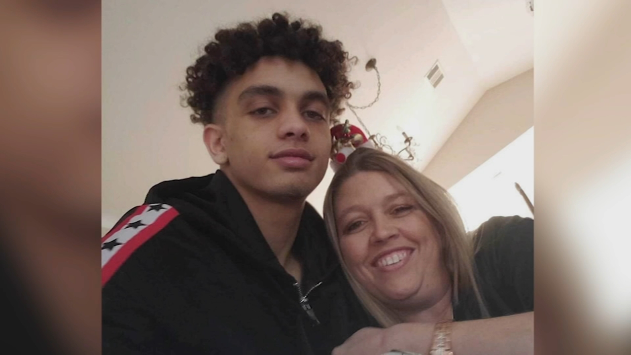 Mom grieves for son's 2019 murder after accused killer not on trial: 'I can't get peace'