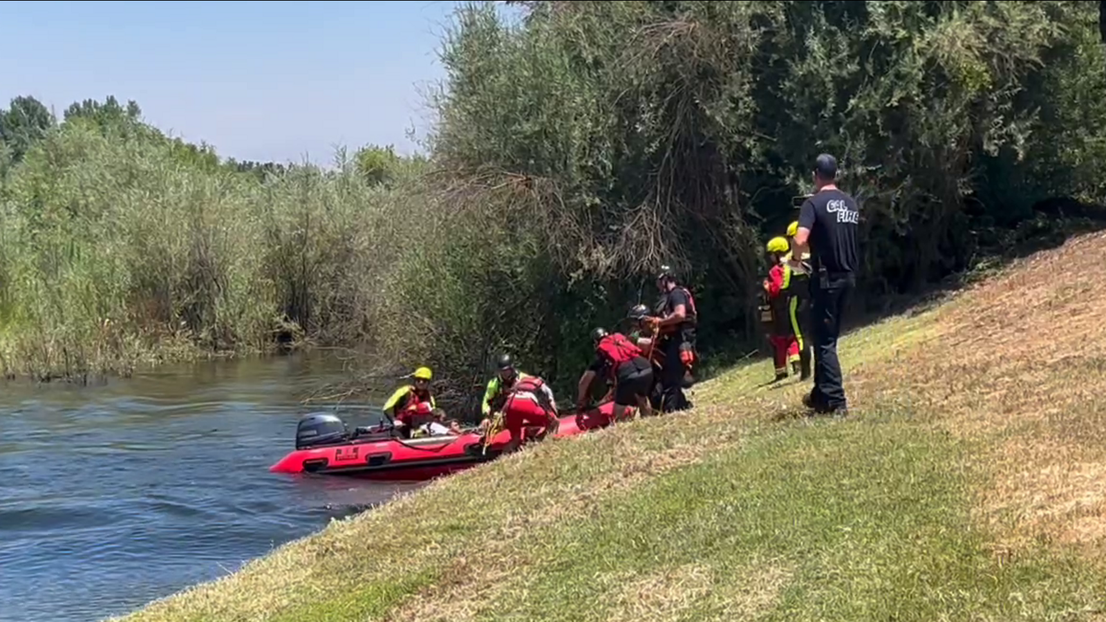 2 adults and 3 children rescued from Kings River in Fresno County
