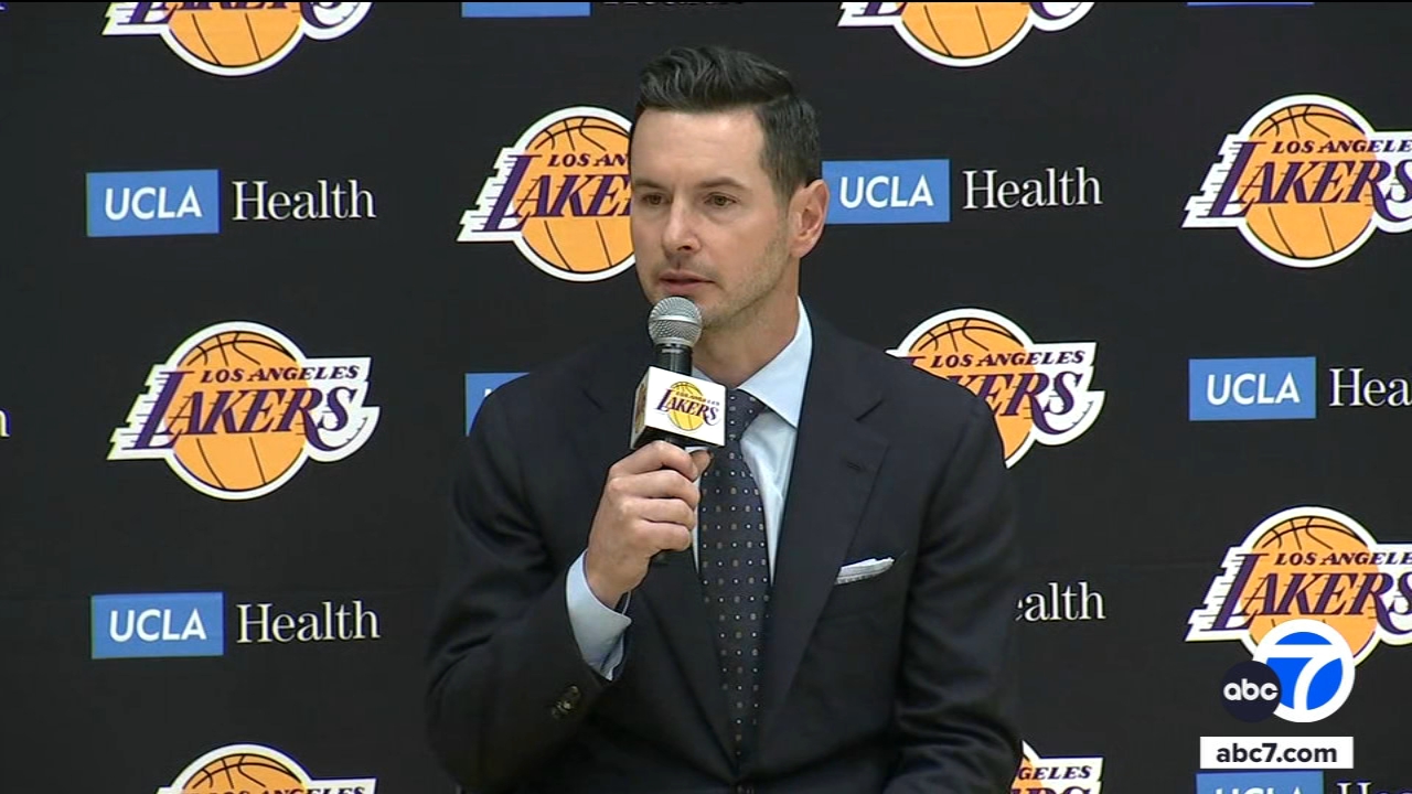 JJ Redick introduced as new Lakers head coach