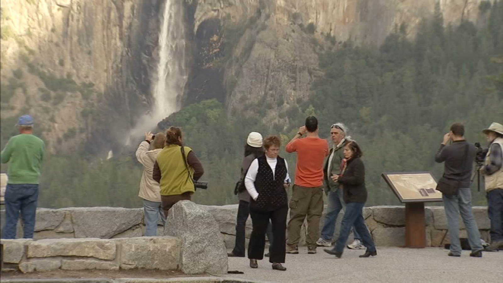 Yosemite National Park visitors will need a reservation every day until August