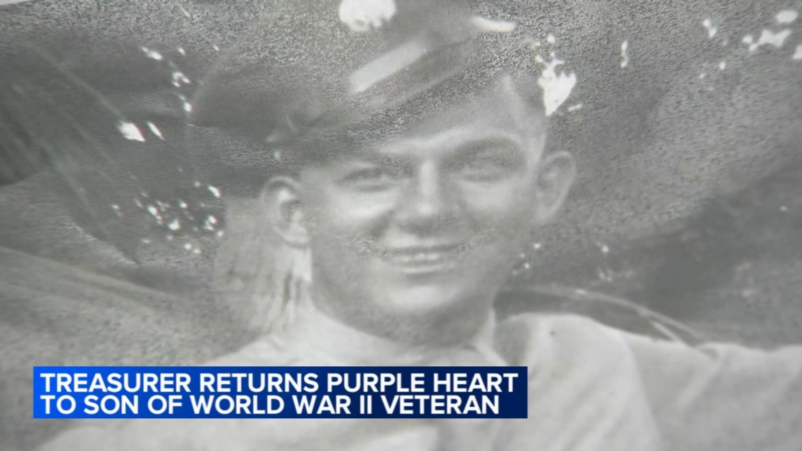Son of late World War II veteran receives Purple Heart Medal, Illinois