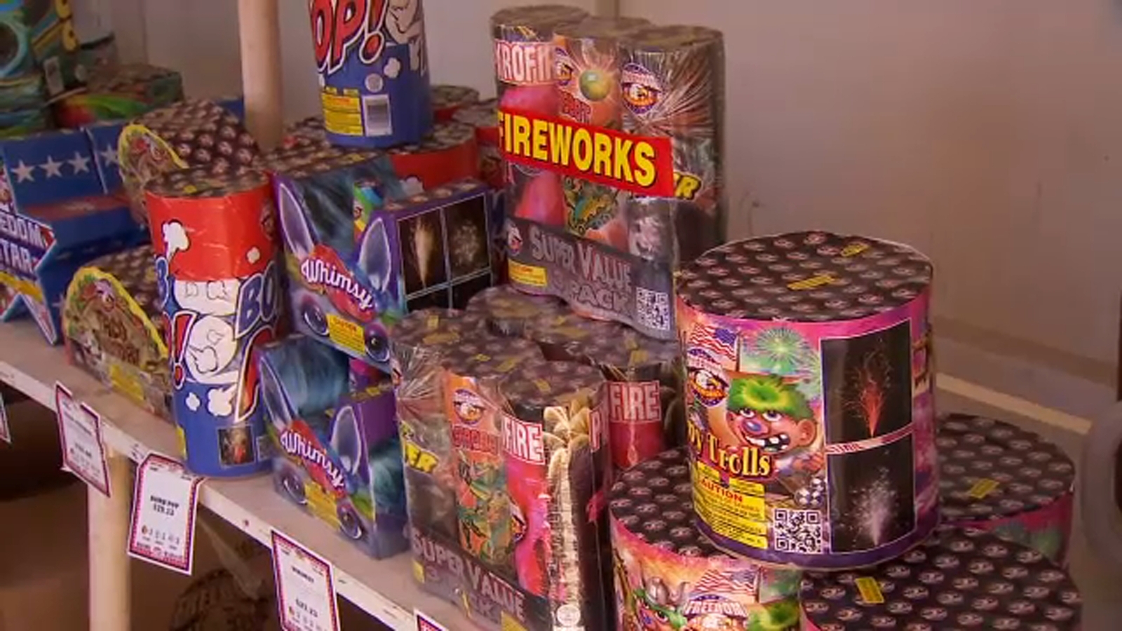 Thieves steal from church fireworks stand in southeast Fresno, police say