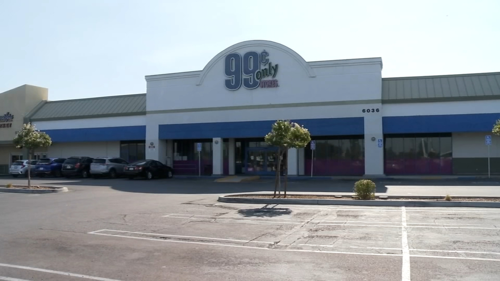 99 Cents Only store in northwest Fresno holding auction following closure
