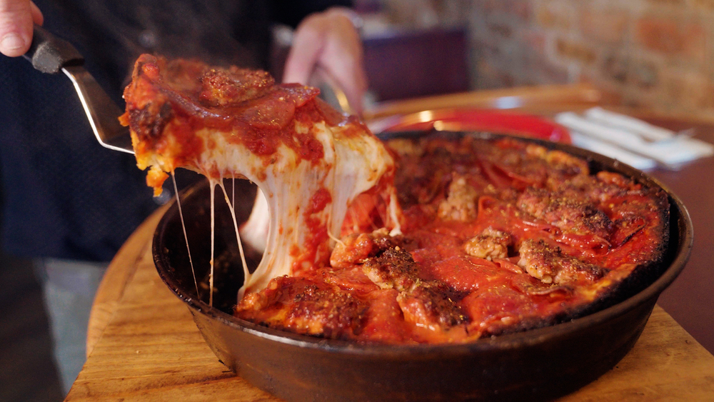 'The Bear' drives even more to Pequod's Pizza in Chicago