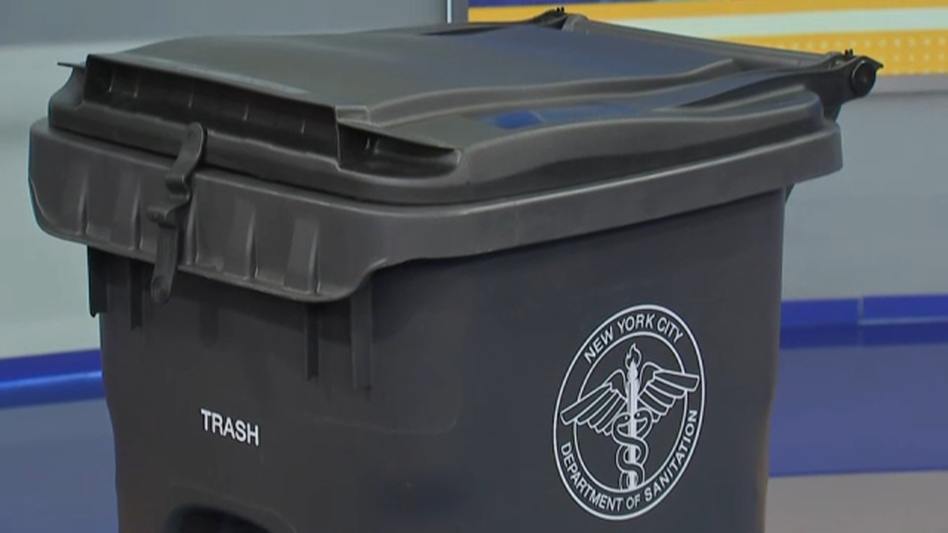 Mayor Eric Adams, DSNY unveil official NYC Bin for trash pickup