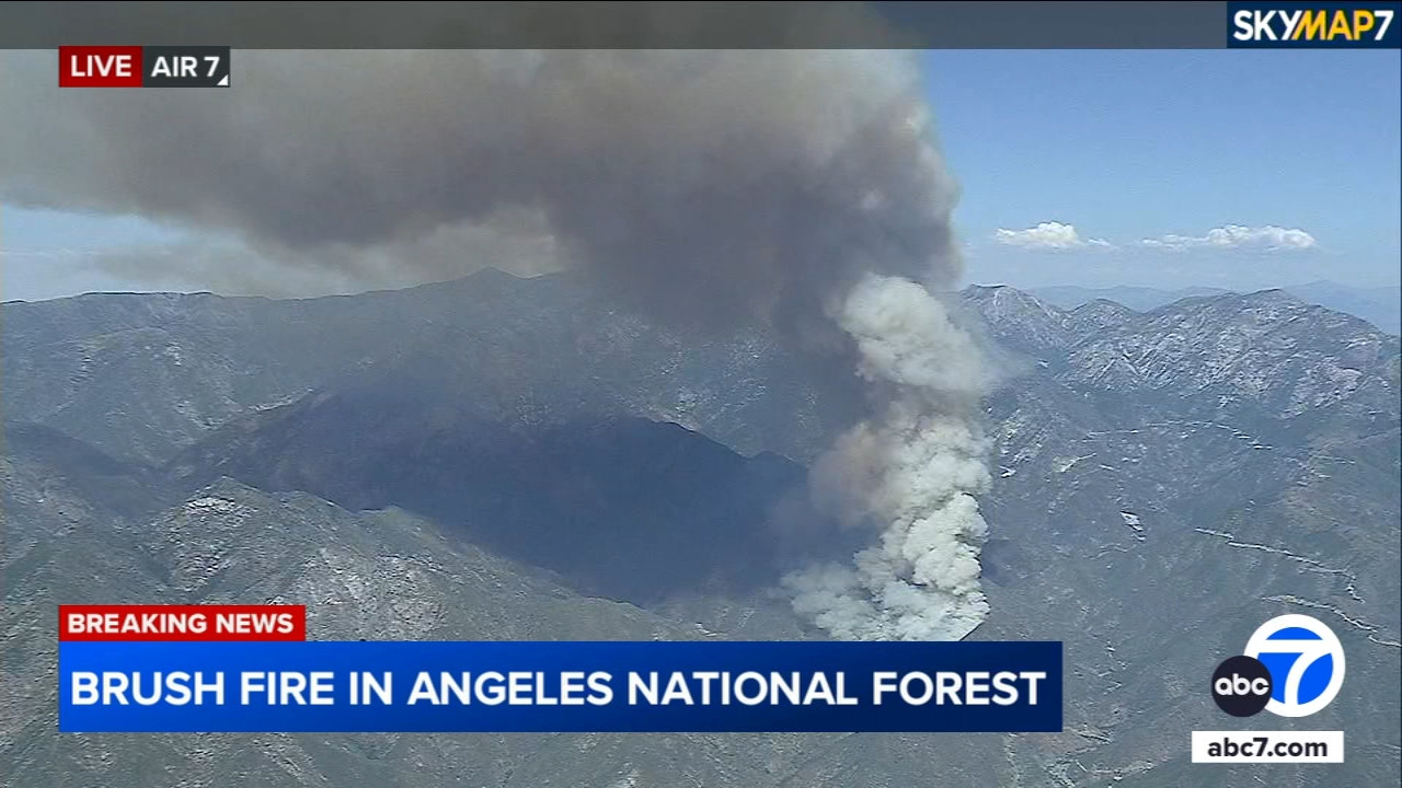 Brush fire erupts in Angeles National Forest above Glendora