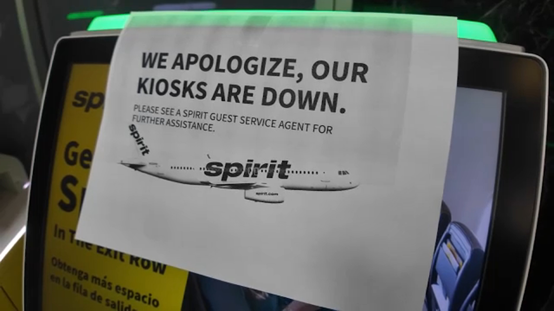 How the global IT outage is impacting NYC services, local airports