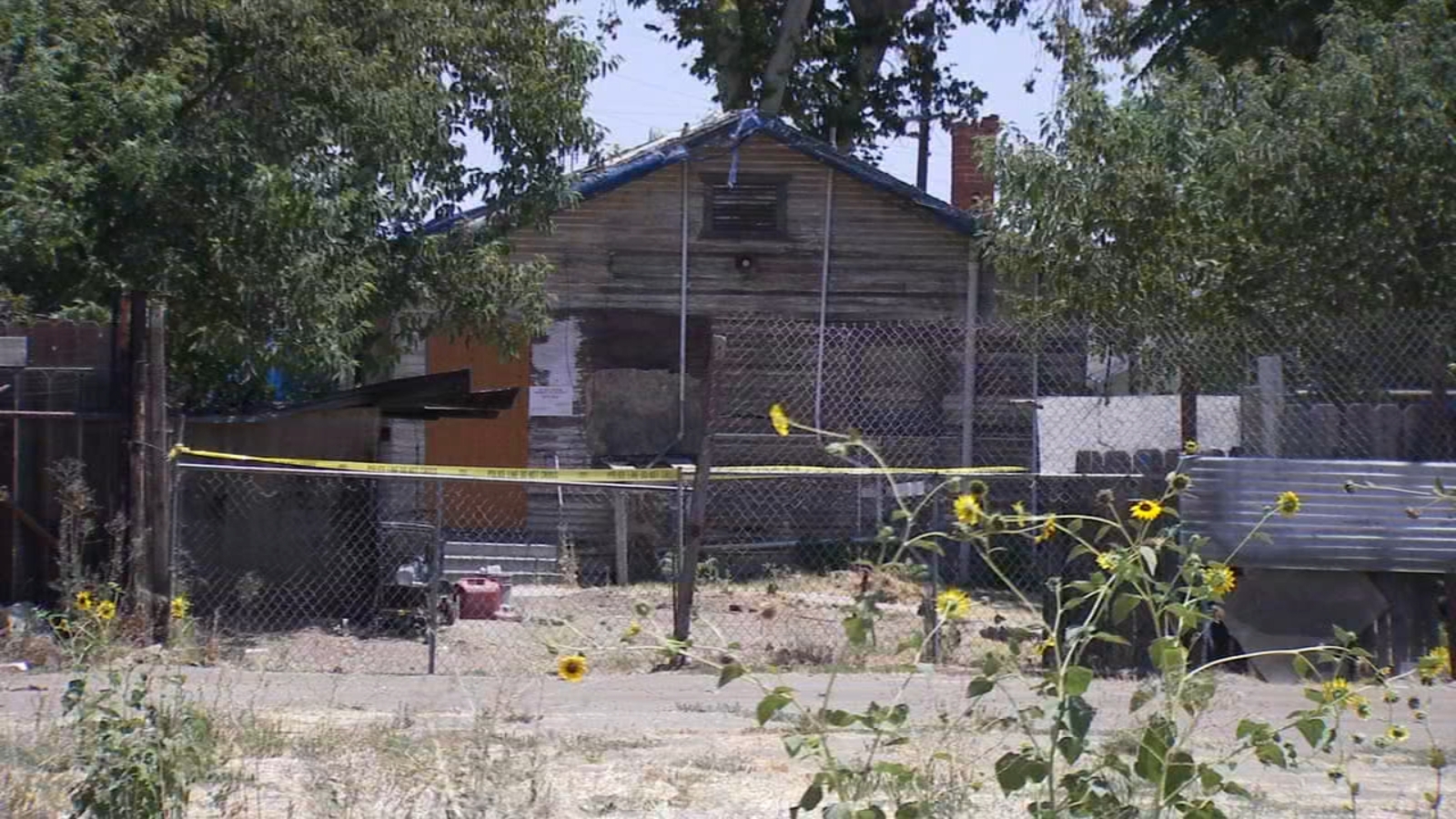 Skull and decomposing body found in southeast Fresno