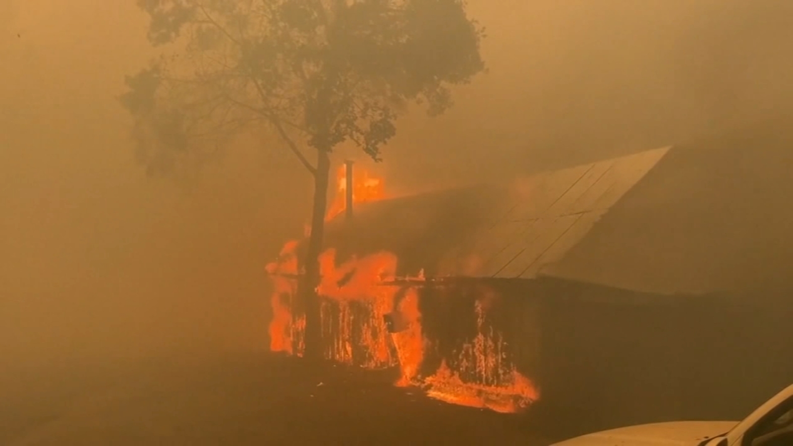 Fresno, Clovis Fire Departments offer support in Park Fire battle