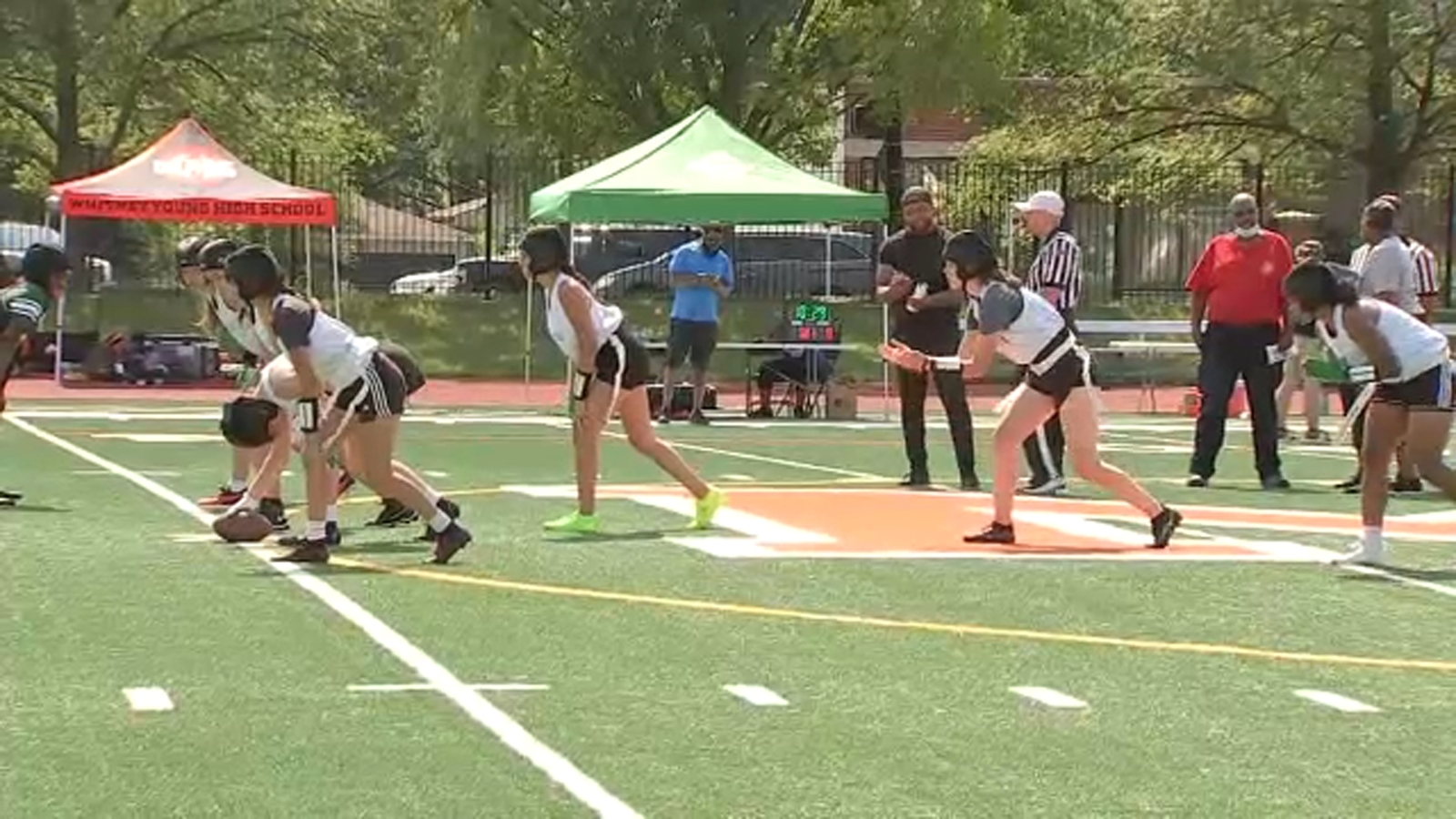Athletes compete at Girls Flag Football Jamboree ahead of 1st IHSA-sanctioned season for sport