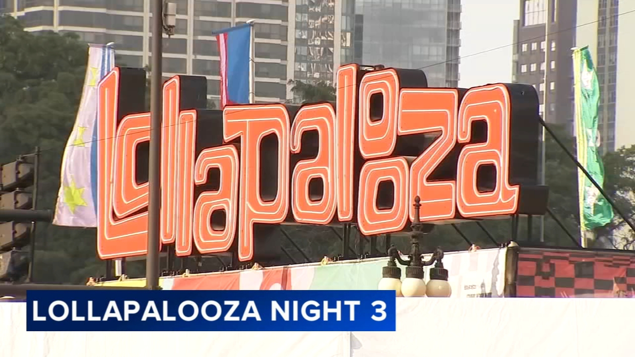 Lollapalooza continues for day 3 in Grant Park